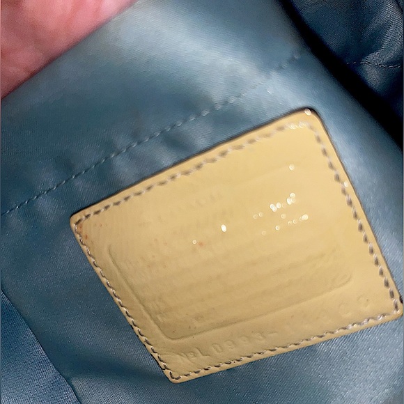 Y2k Coach Large Yellow Patent Leather Bag - Picture 5 of 10